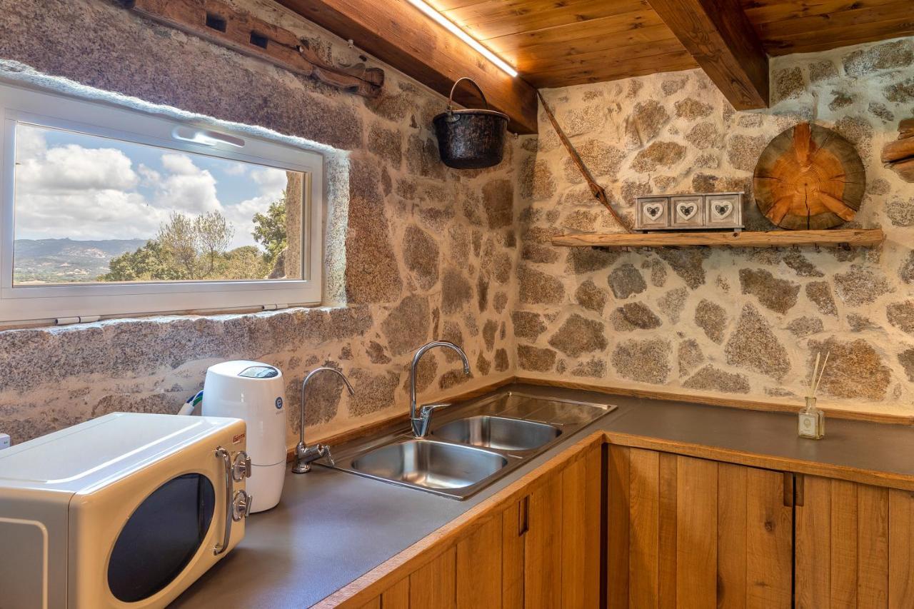 Villa Tre Nibbari San Pantaleo Eksteriør billede