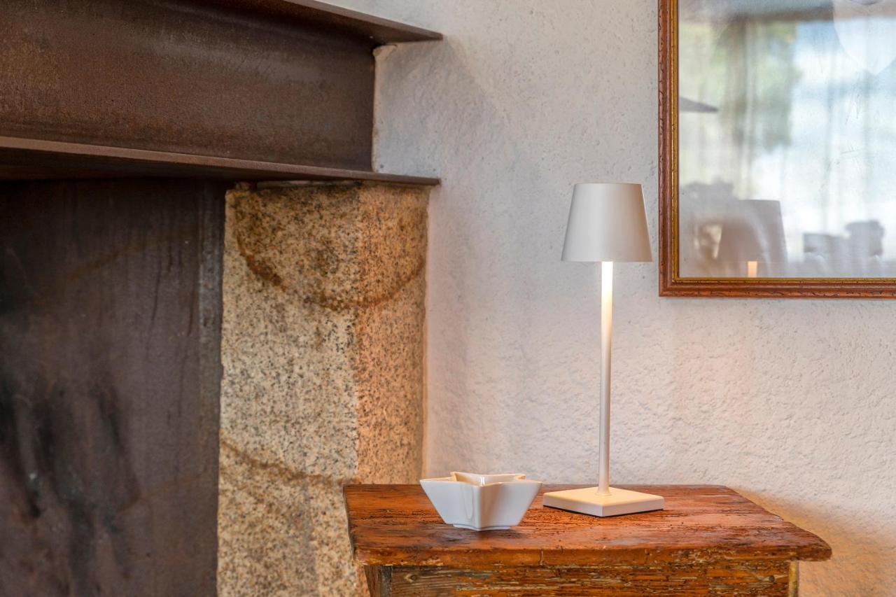 Villa Tre Nibbari San Pantaleo Eksteriør billede